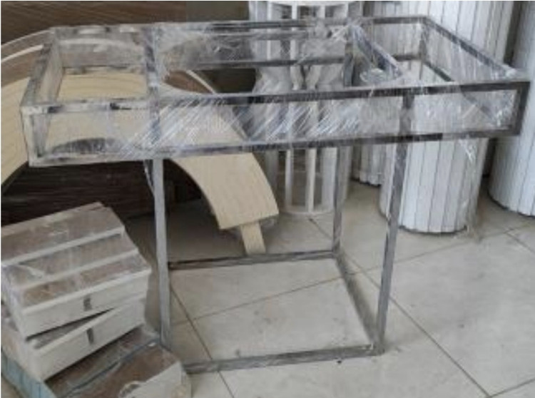 میز وسط طرح نصرت بدون شیشه
