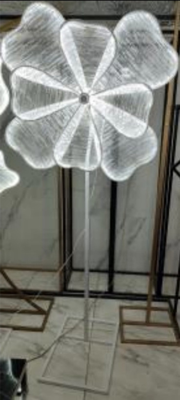 گل توری چراغدار