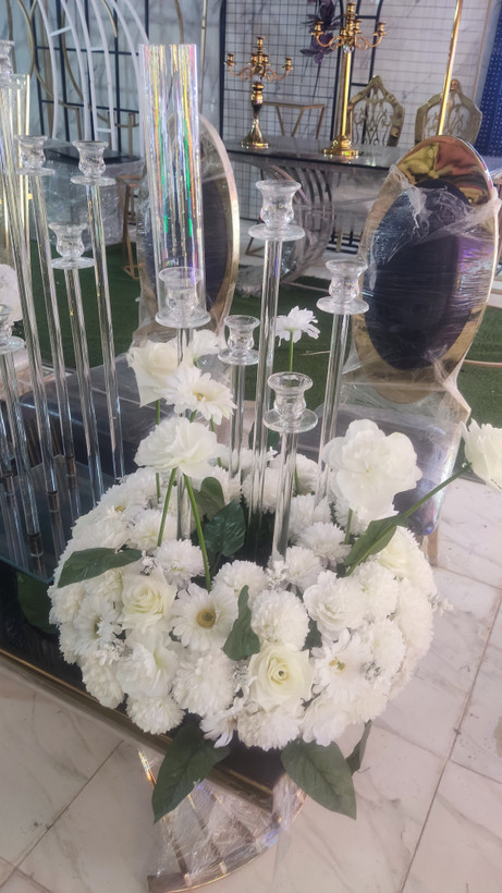 گل مصنوعی مخصوص شمعدان